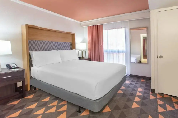 Guest Suites Of Boca Raton
