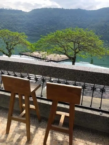 Standard Double room with balcony and with lake view