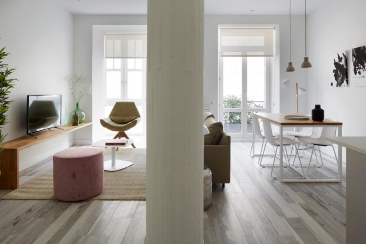 2 Bedrooms Apartment
