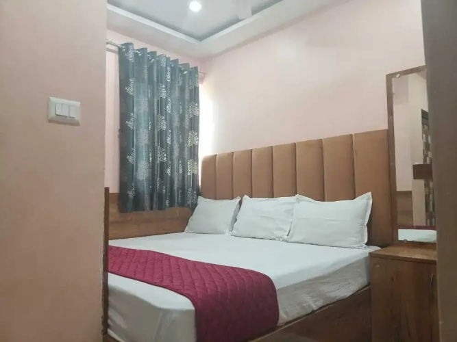 Deteex Hotel Babli