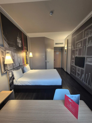 Ibis Milano Fiera photo 7