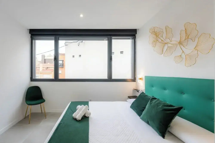 Lemon Apartment & Hotels