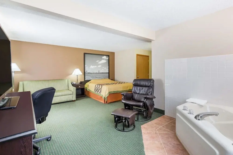 Super 8 Motel - Jefferson