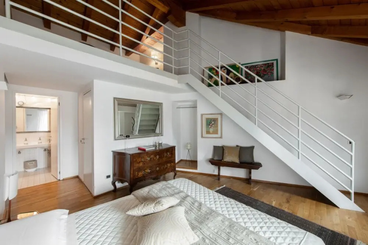 A Casa Nuccia Mansarda Centro di Como