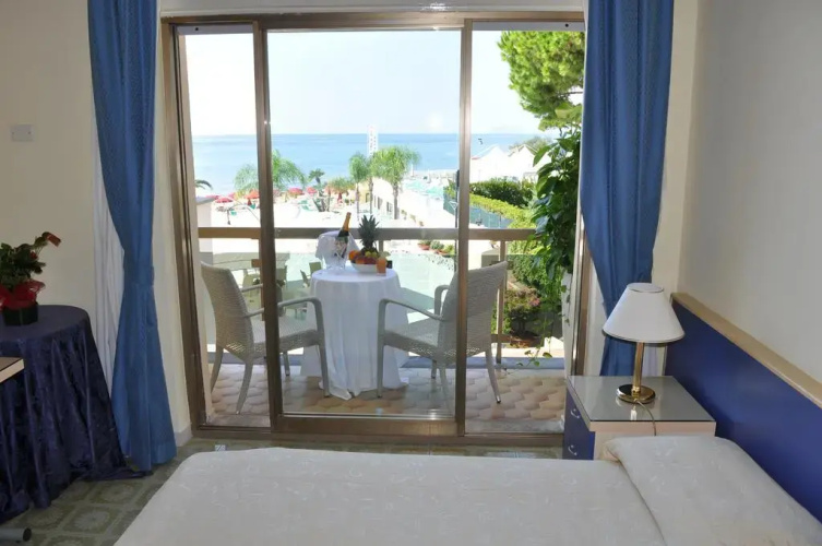 Grand Hotel La Playa