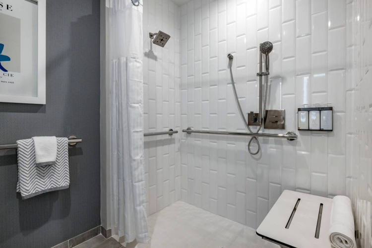 Cambria Hotel Calabasas photo 11