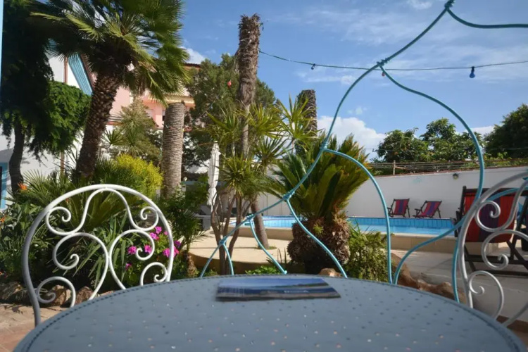 Villa Dessena Bed and Breakfast