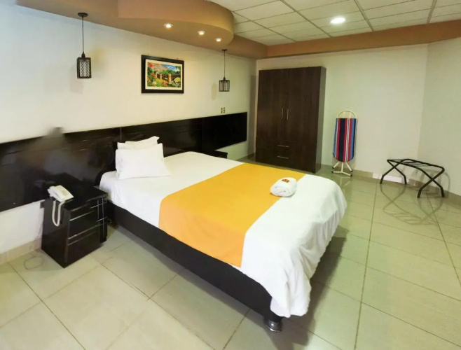 La Estancia Hotel