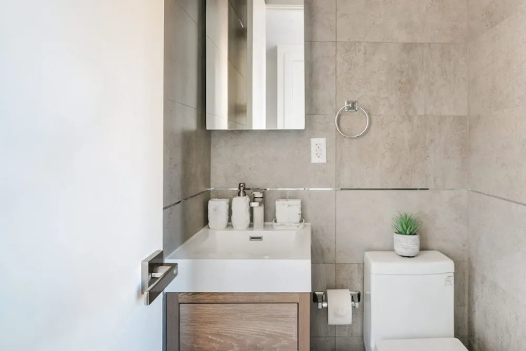 48-3fe 2BR Prime Midtown West