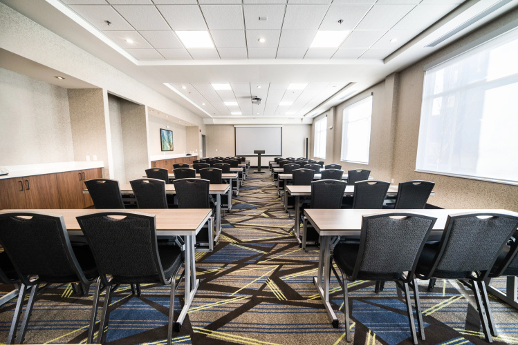 Holiday Inn Express & Suites West Edmonton-Mall Area photo 23