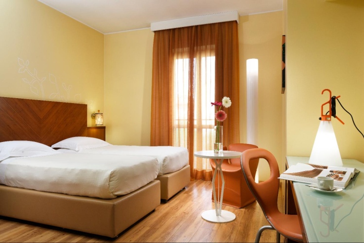 UNAHOTELS Mediterraneo Milano photo 9