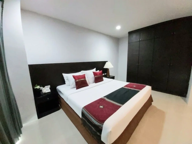 1 Bedroom Suite with balcony