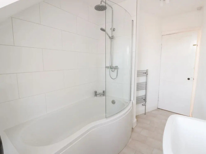 1 Alpine Place