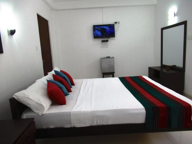 1 Bedroom Deluxe Double room with balcony and with mountain view