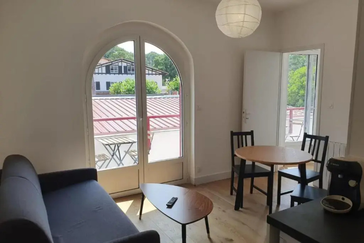 Nice Apartment Near The Sea And Commodities