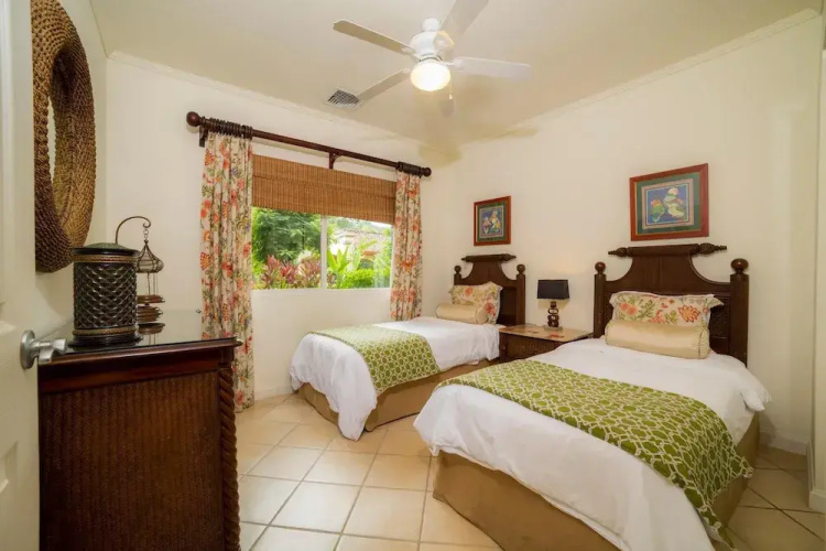 Del Mar 3N - 3 bdr 2 Bath