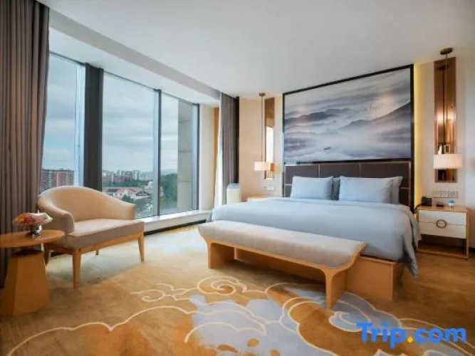 Deluxe Double Suite