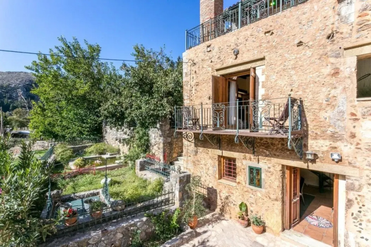 Ifigenia Rooms Studios & Suites - Hania