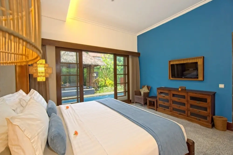 2 Bedrooms Royal Villa