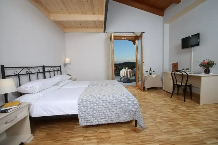 Agriturismo Paraschos
