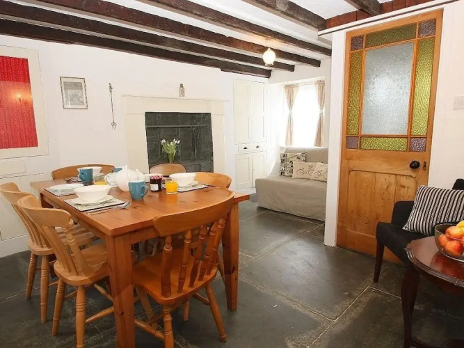 Fisherton Cottage