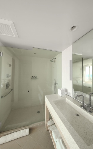 Hilton Vacation Club The Modern Honolulu photo 12