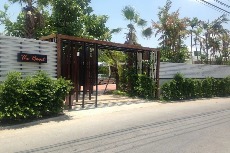 The Resort Romklao