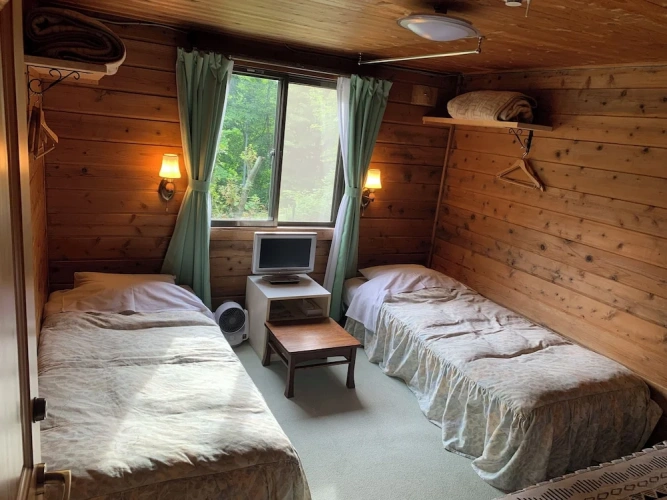 Economy Triple room