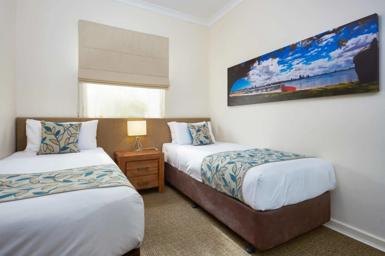 Broadwater Resort Como
