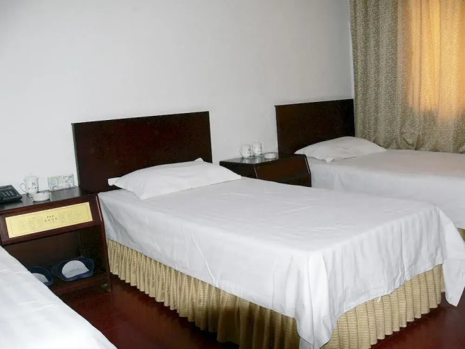 Baochi Hotel