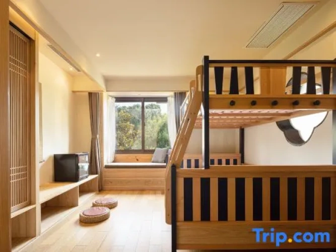 2 Bedrooms Suite
