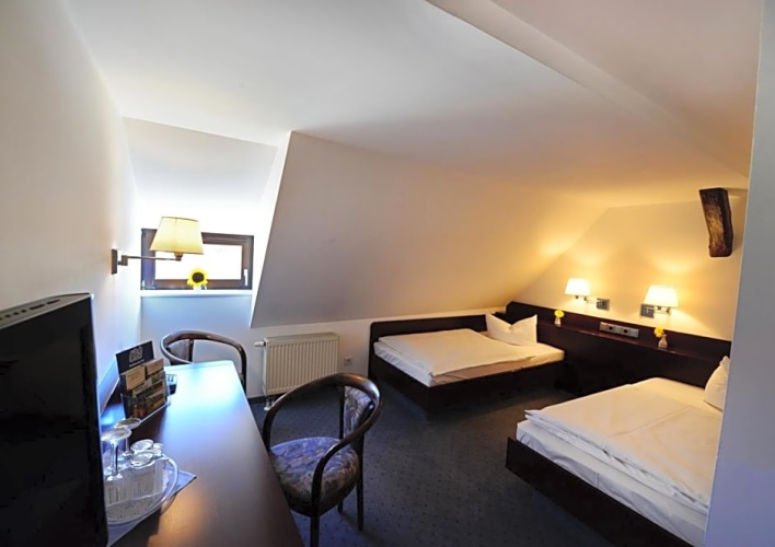 Standard Double room with view