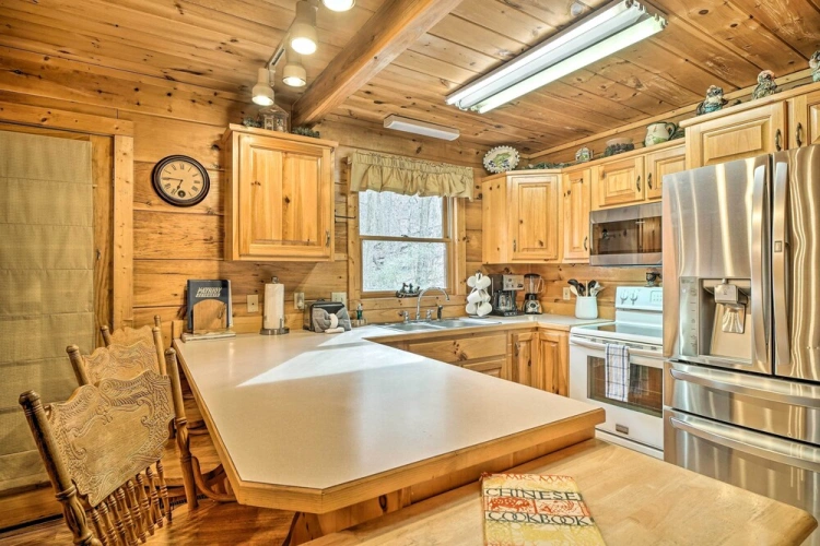 3 Bedrooms Cottage