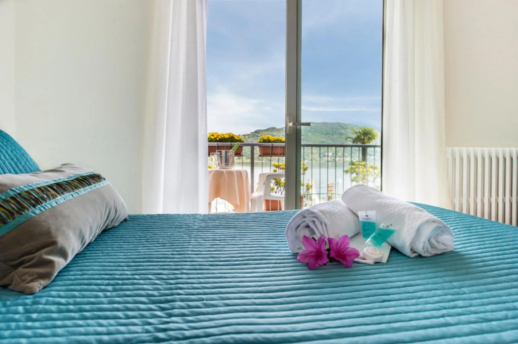 Hotel Carillon