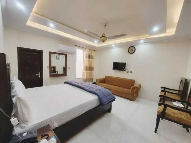 Hotel White Pearl