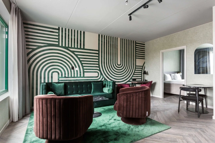 Double Suite