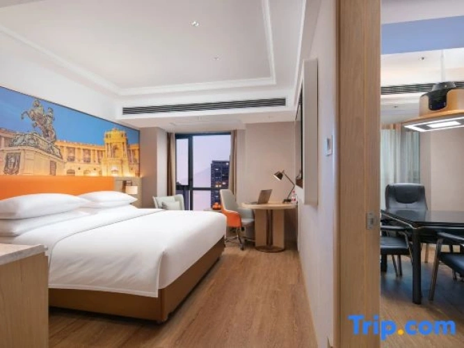 Double Suite
