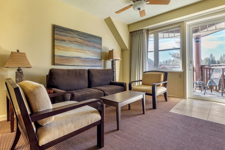 Hilton Vacation Club Lake Tahoe Resort South photo 9