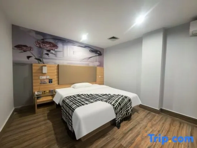 2 Bedrooms Suite