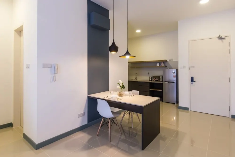 1 Bedroom Suite