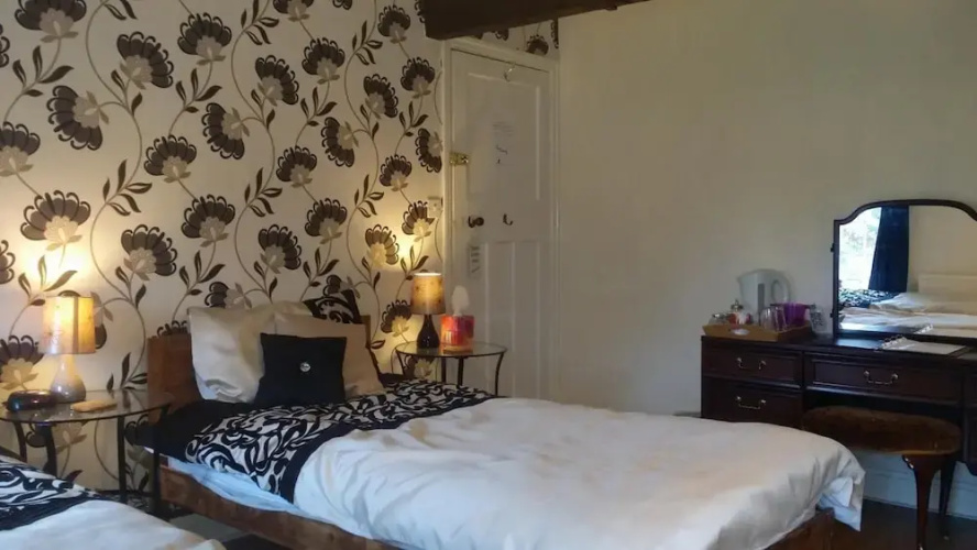 Kingsmede Bed & Breakfast