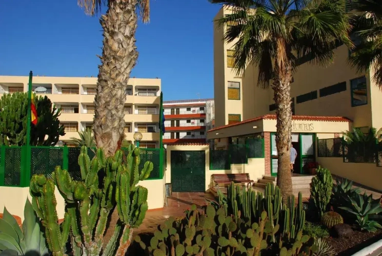 1 Bedroom Double Apartment