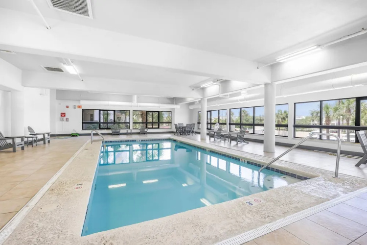 Palms 514- Beachfront Condo 2 2 5th Floor Beach Front Sleeps 8
