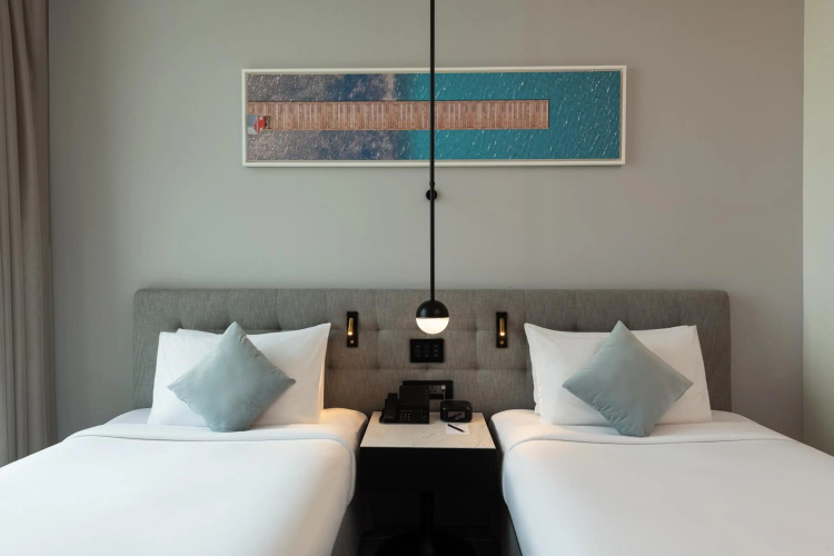 Th8 Palm Dubai Beach Resort Vignette Collection, an IHG hotel photo 7