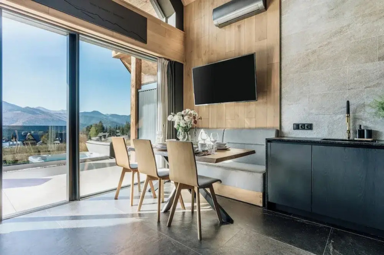 Wierchy View - Loft Affair Collection
