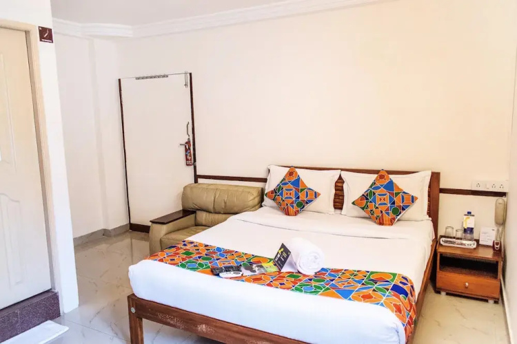FabHotel Kapsstone Egmore