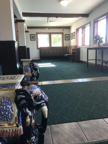 Nirvana Inn & Grill