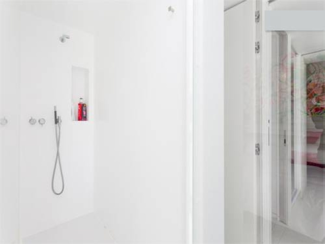 Pool Apartment