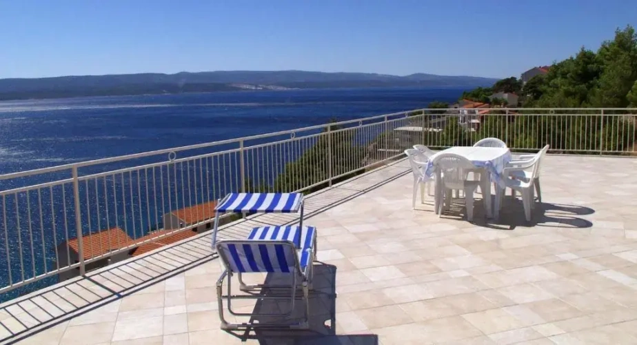 2 Bedrooms Apartment with balcony