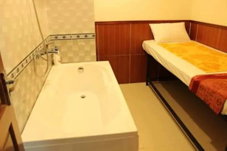New Heaven Hotel